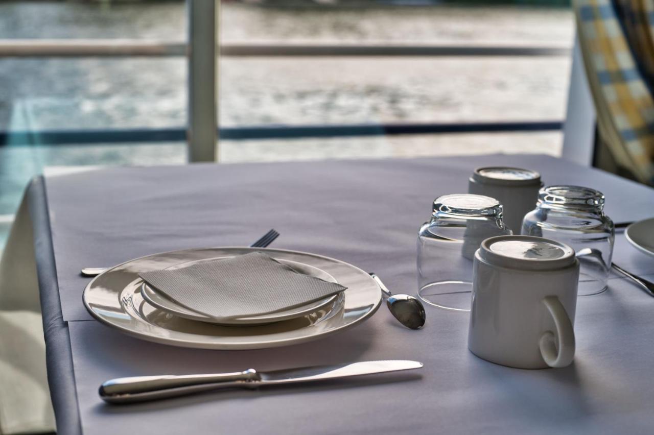 Bateau Hotel A Quai Le Chardonnay Αβινιόν Εξωτερικό φωτογραφία