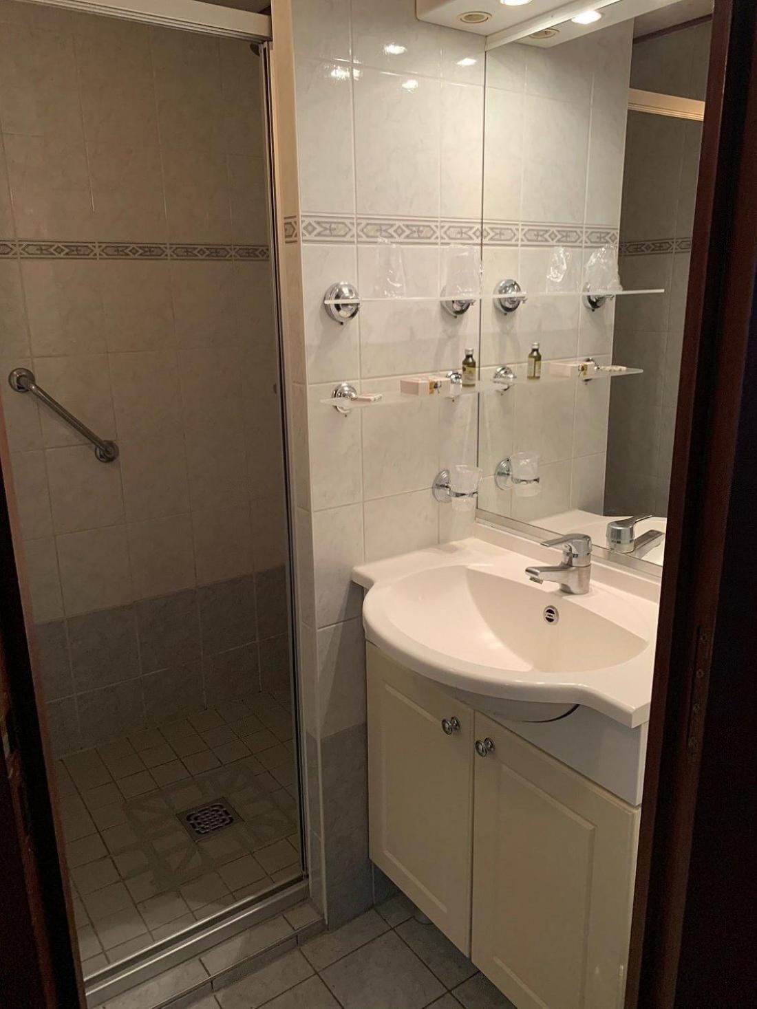 Bateau Hotel A Quai Le Chardonnay Αβινιόν Δωμάτιο φωτογραφία